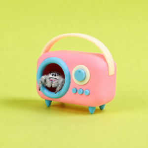 Radio vintage escondida para arañas saltarinas – Rosa pastel